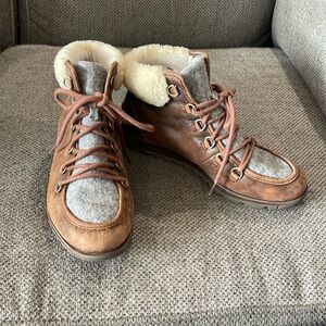 Sorel booties